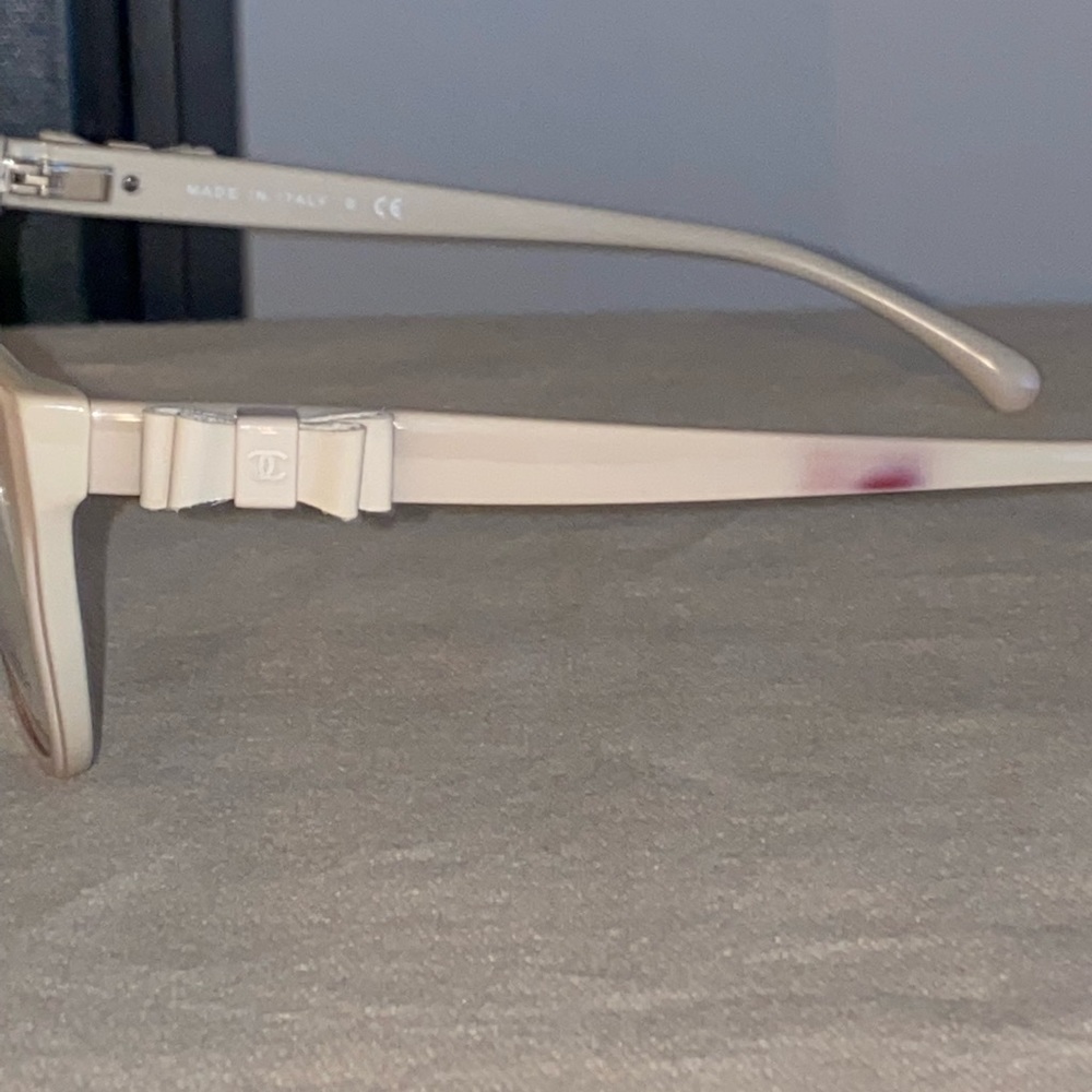 Chanel nude frames - Picture 12 of 15